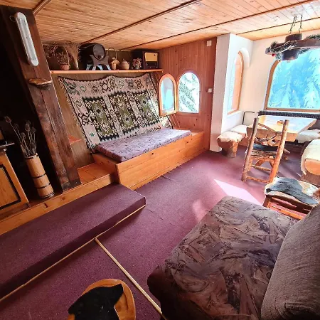 Rustika * ヤホリナ