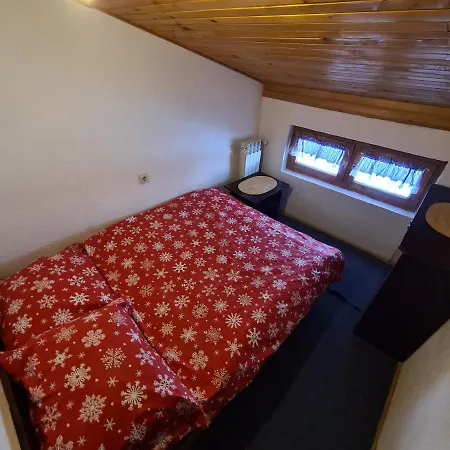 Rustika ヤホリナ