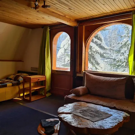 Rustika アパート *