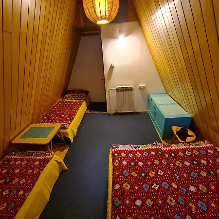 アパート Rustika ヤホリナ